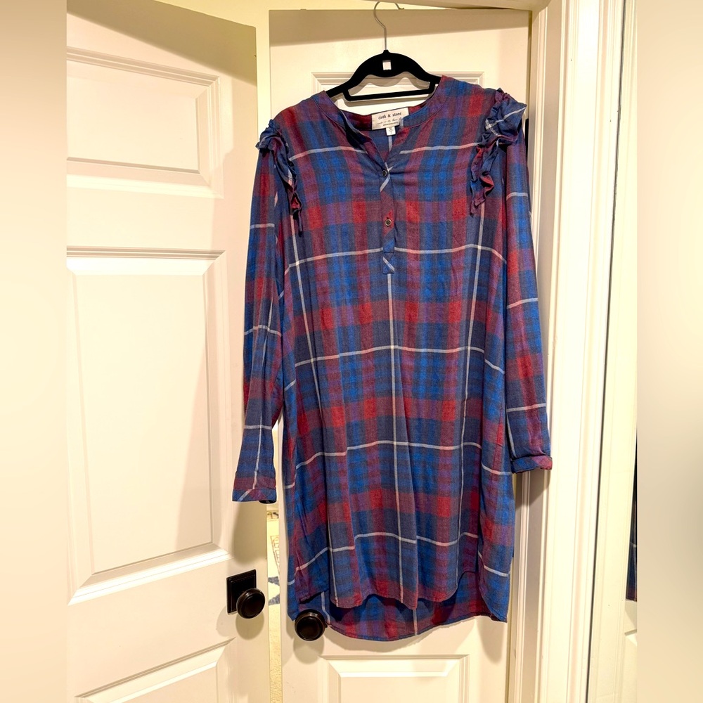Cloth and stone XL plaid dress from Anthropologie.
